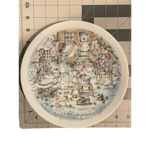 Haviland Limoges Mother's Day Plates "The Wash"  1974, Vintage